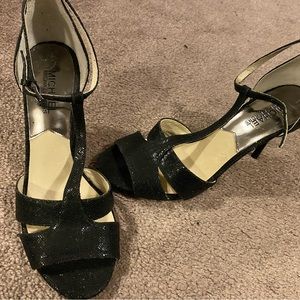 Michael Kors Diana T-Strap Black Glitter Sandals size 8